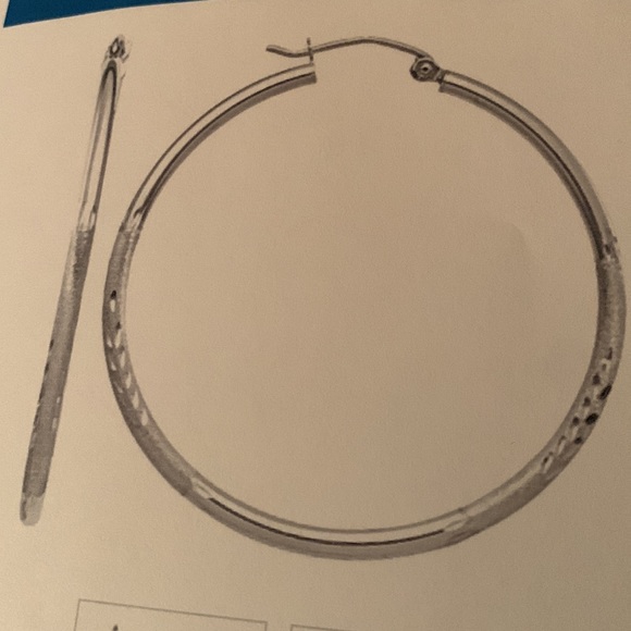 14K WHITE GOLD (HOOP) EARRINGS, SIZE 1.57” L x 1.57” W - Picture 3 of 5